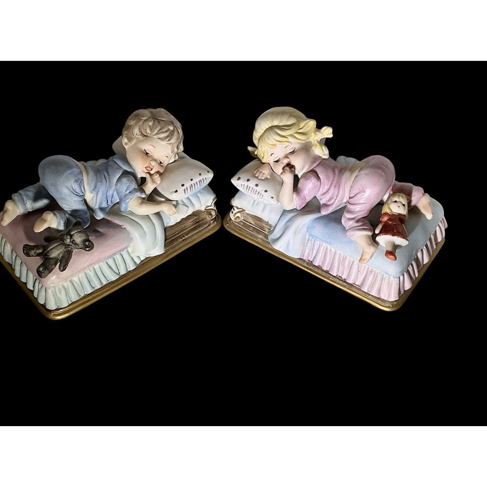 Vtg Capodimonte Boy & Girl Sleeping in Bed with Doll/ Dog Figurine Japan Set 2